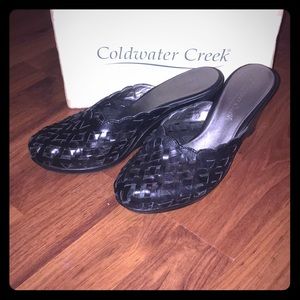 Pair of black flip wedges!!